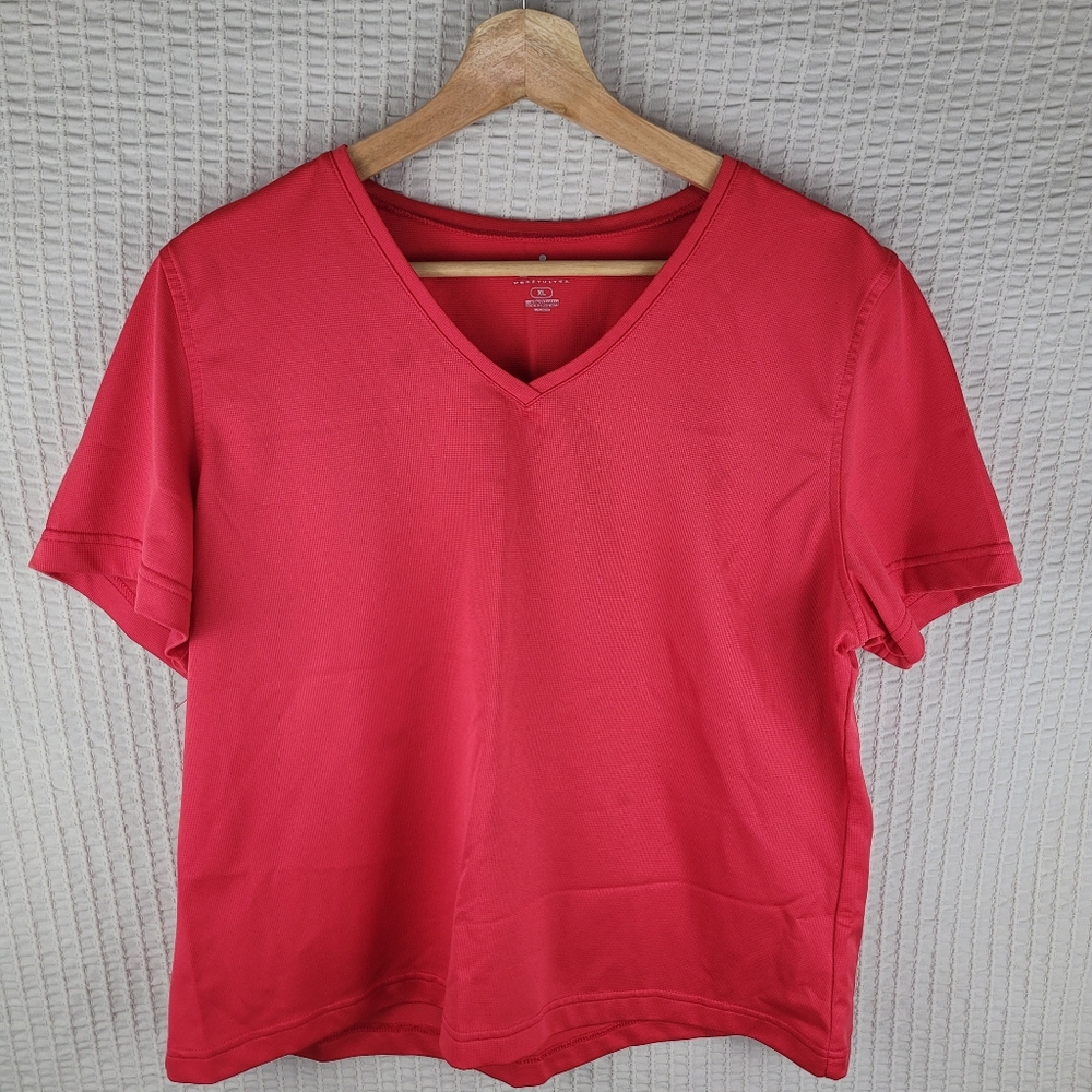 Moret Ultra V-Neck Shirt and Shorts‎ Set